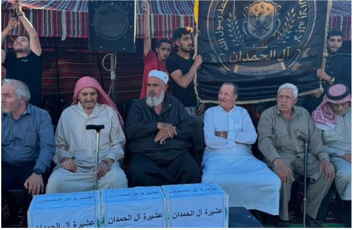 مبادرة لدعم حملة ترميم وإصلاح الطرقات في مدينة الحارة